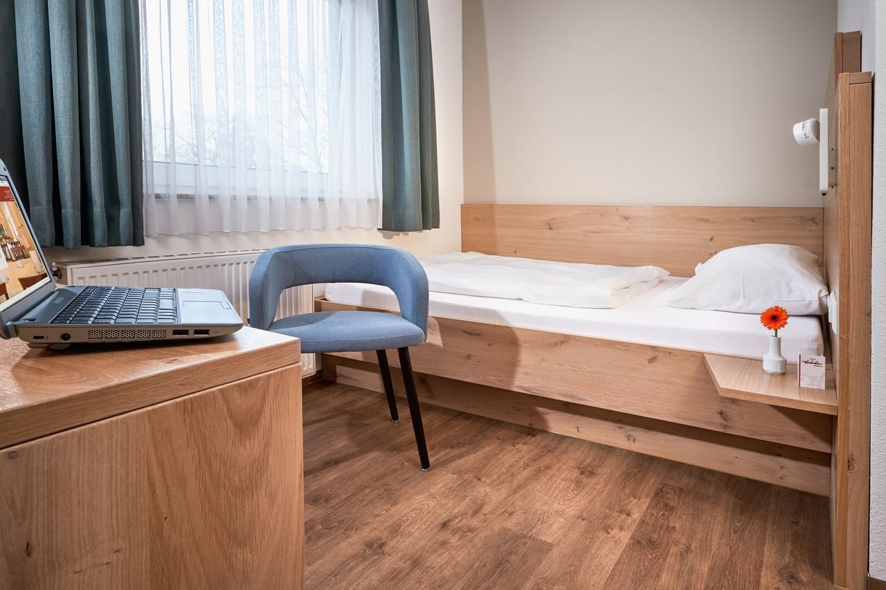 Hotel Heuboden Umkirch Ngoại thất bức ảnh